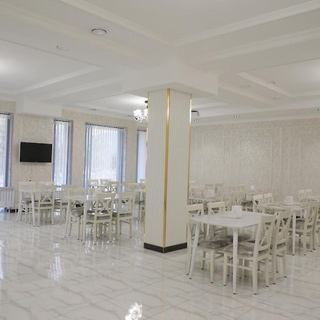 Status Hotel Karshi Extérieur photo